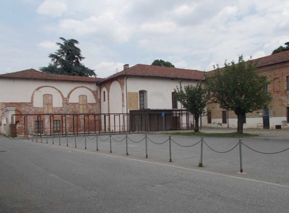 cascina ristrutturata rivalta